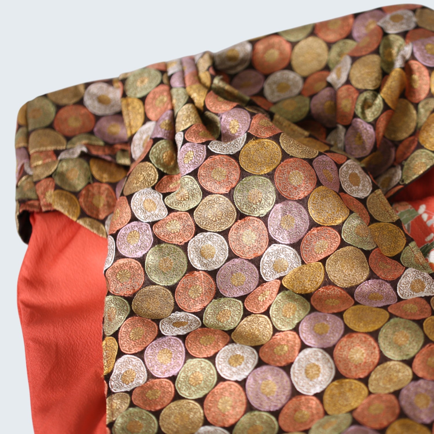 Superb pants with children at play and flower crests