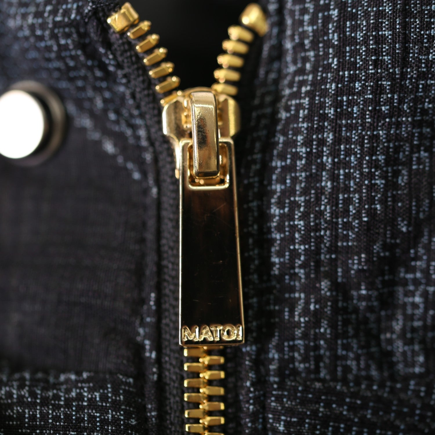 本場結城紬の艶やか羽織コート