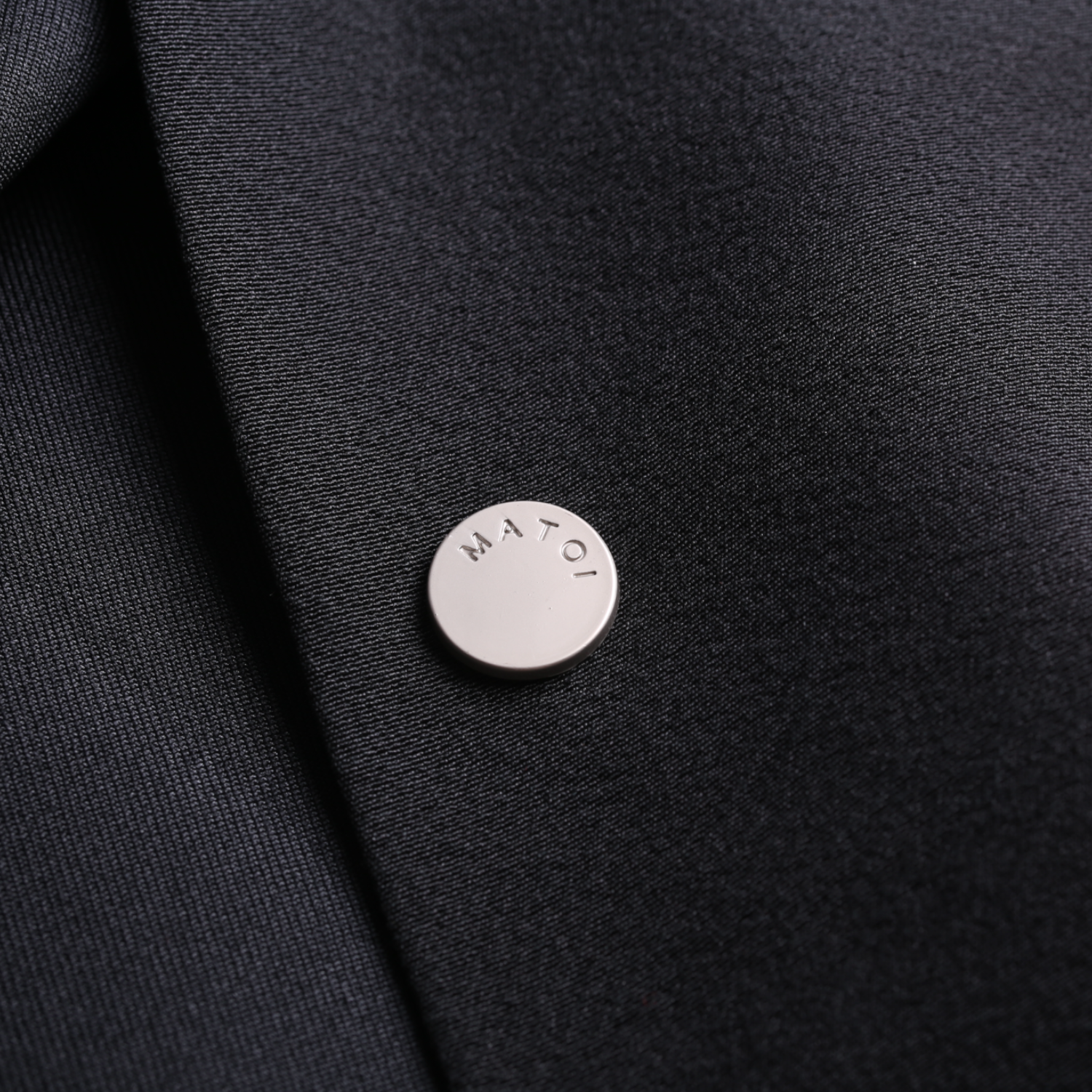 Jet black crane embroidered coat