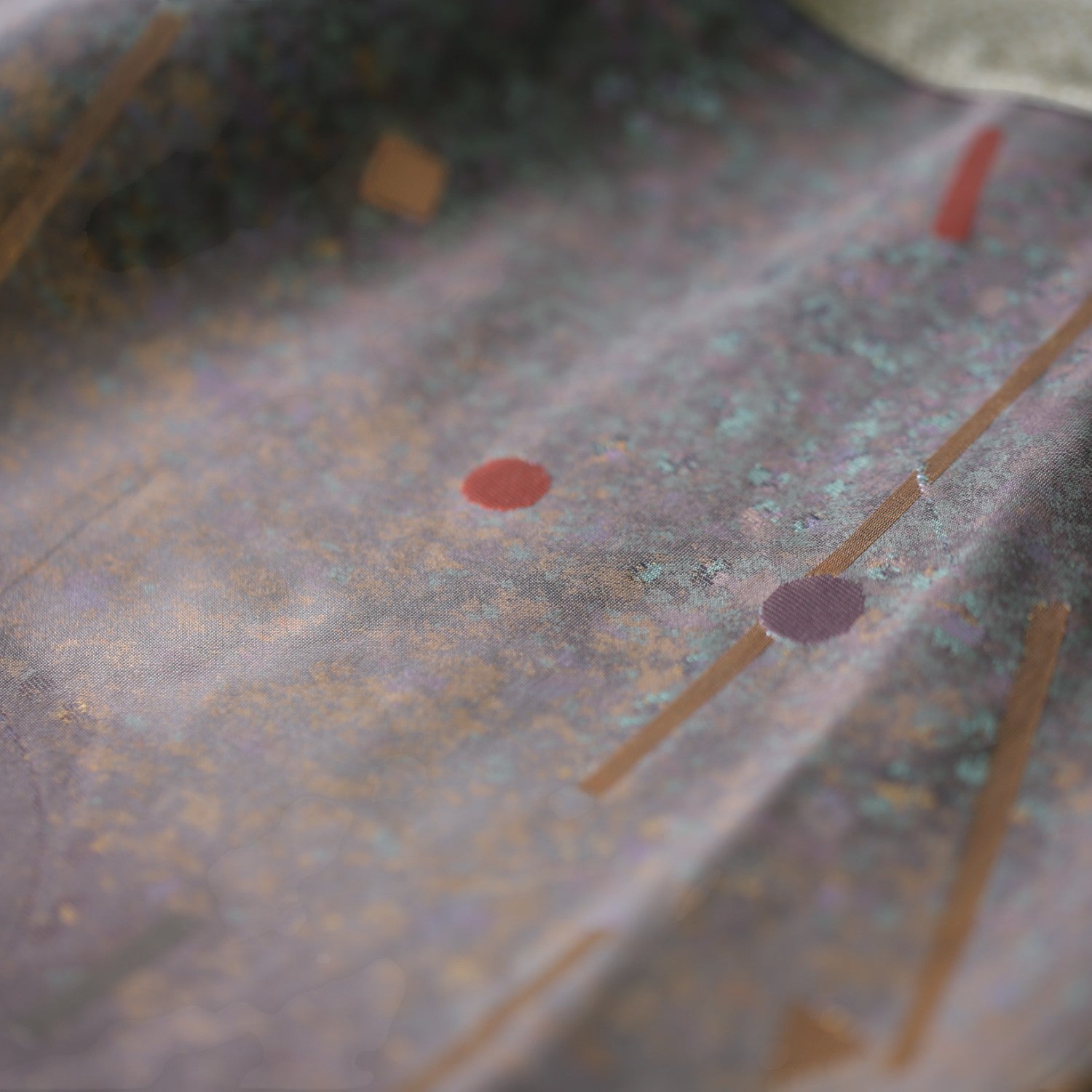 A skirt with a gorgeous Japanese design and geometric obi pattern