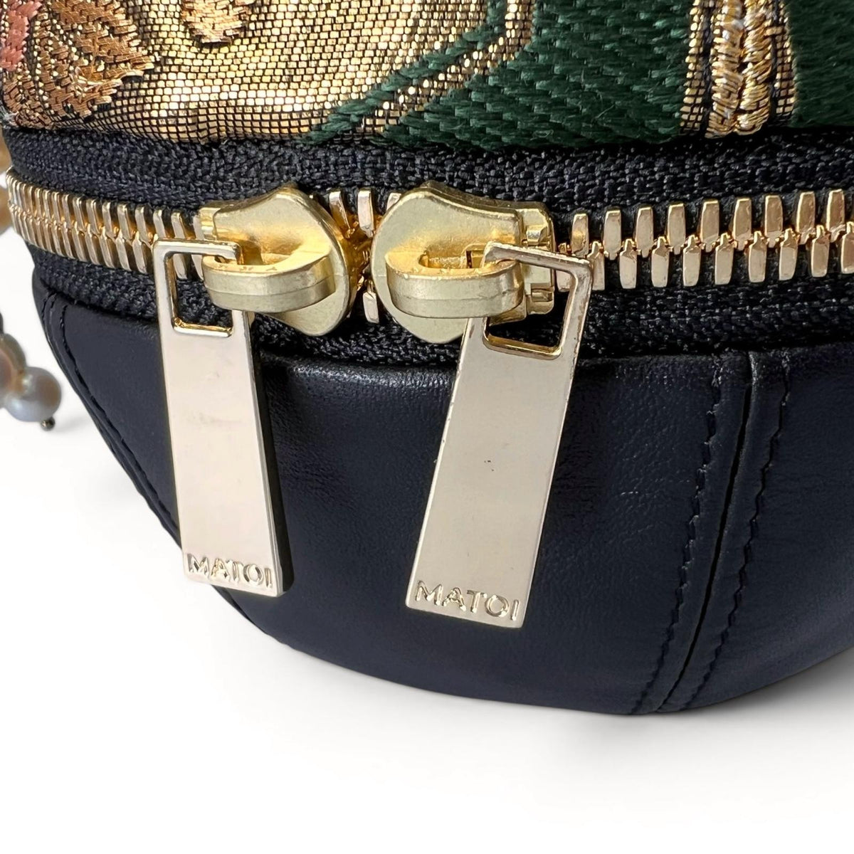鳳凰華紋の正絹帯と極上革のMari Bag