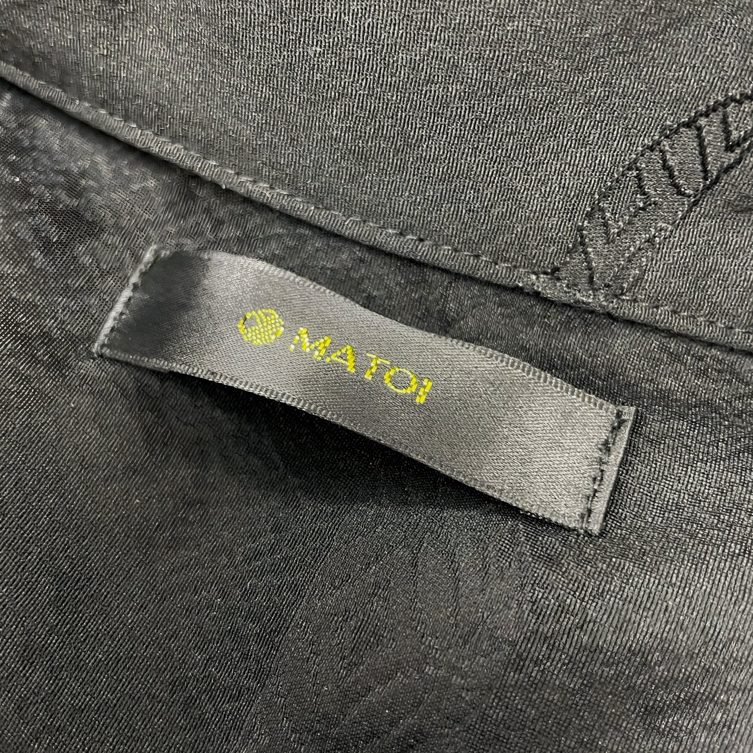 Kaga Yuzen silk shirts that change with the seasons