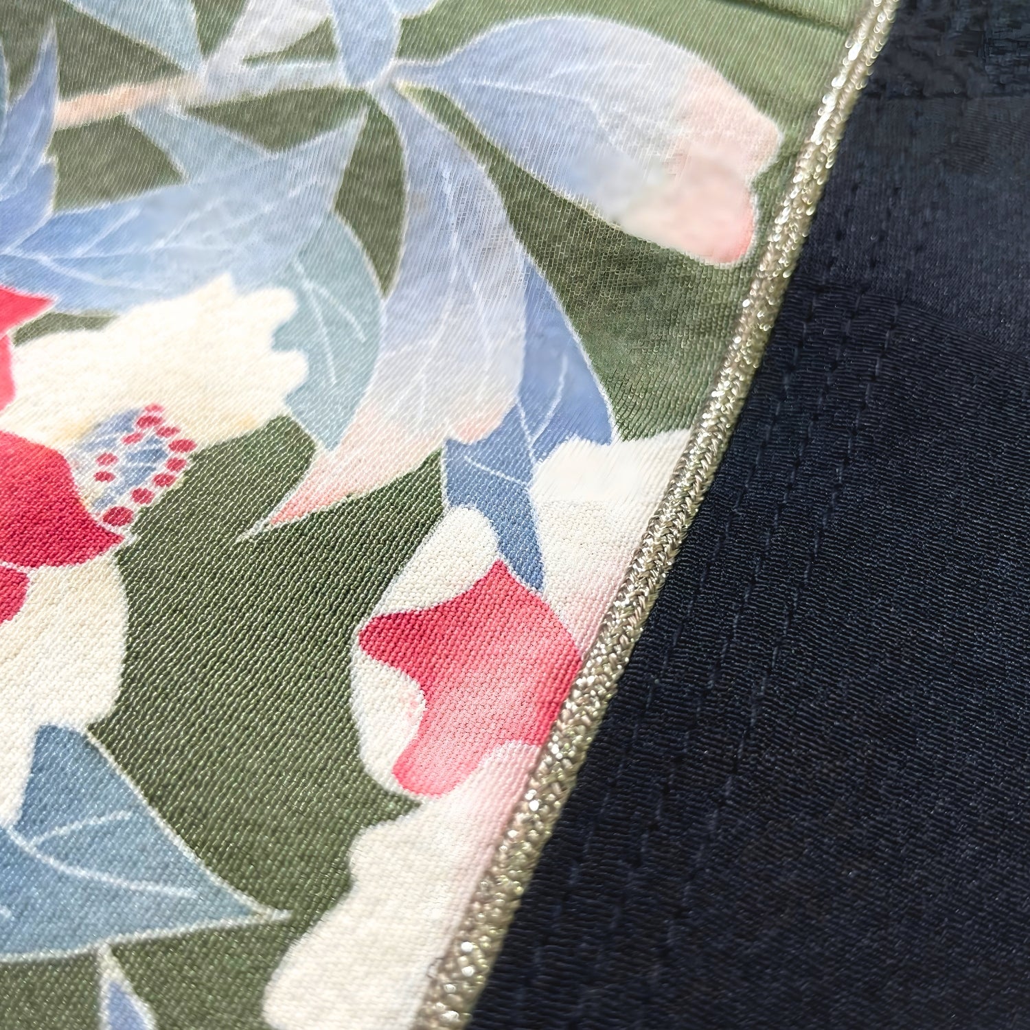 四季の移ろい加賀友禅のシルクシャツ