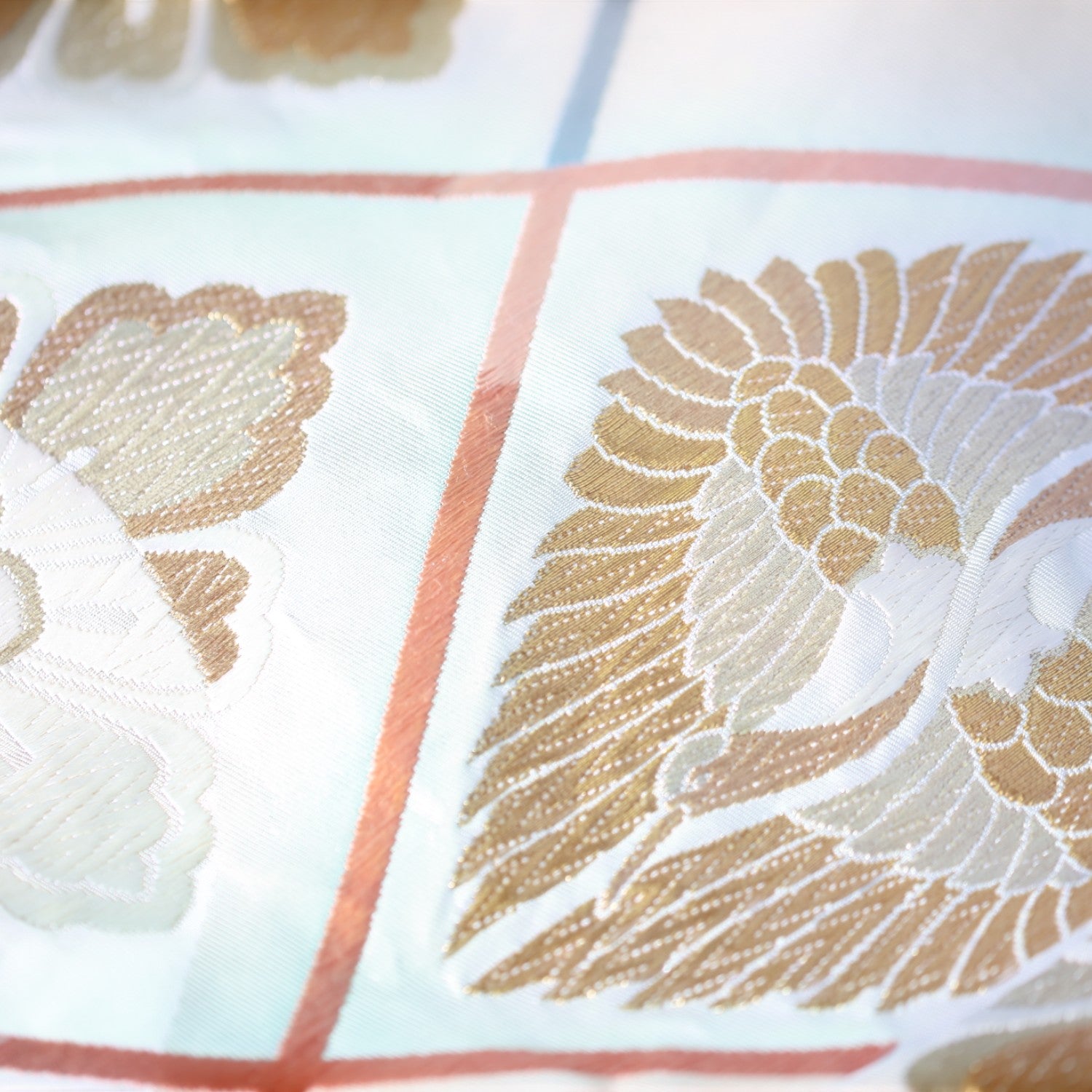 華やか絞り染め格調高い和パンツ