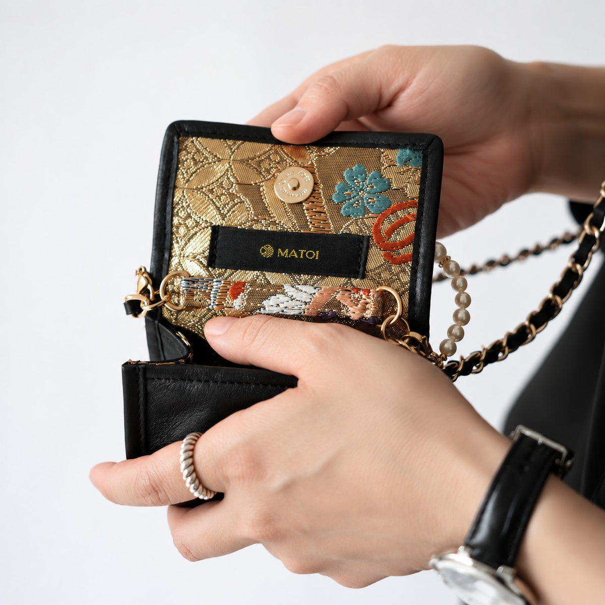 "Phoenix Kamon" Pearl and Obi Treasure Micro Bag